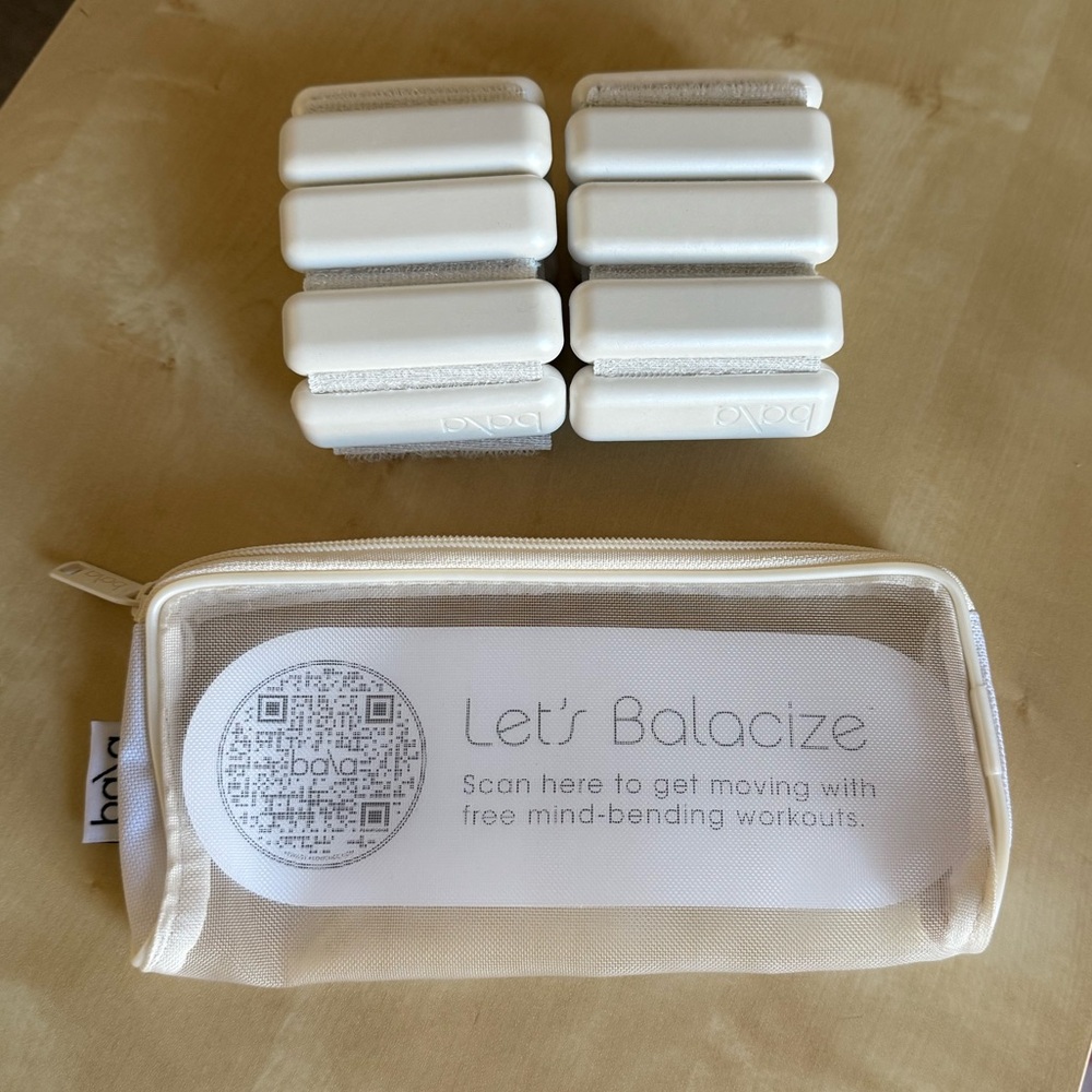 Bala White Shimmer Weighted 1 Lb Bangles with Mesh Pouch! Limited edition color!